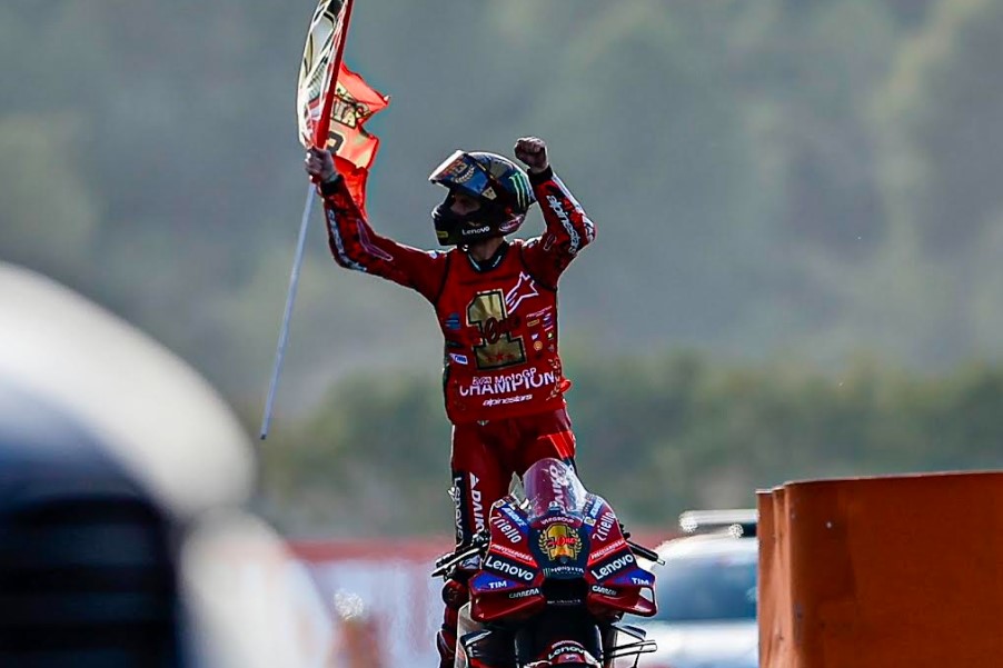Evaluasi Akhir Musim 2023: Ducati Puji Mental Bagnaia