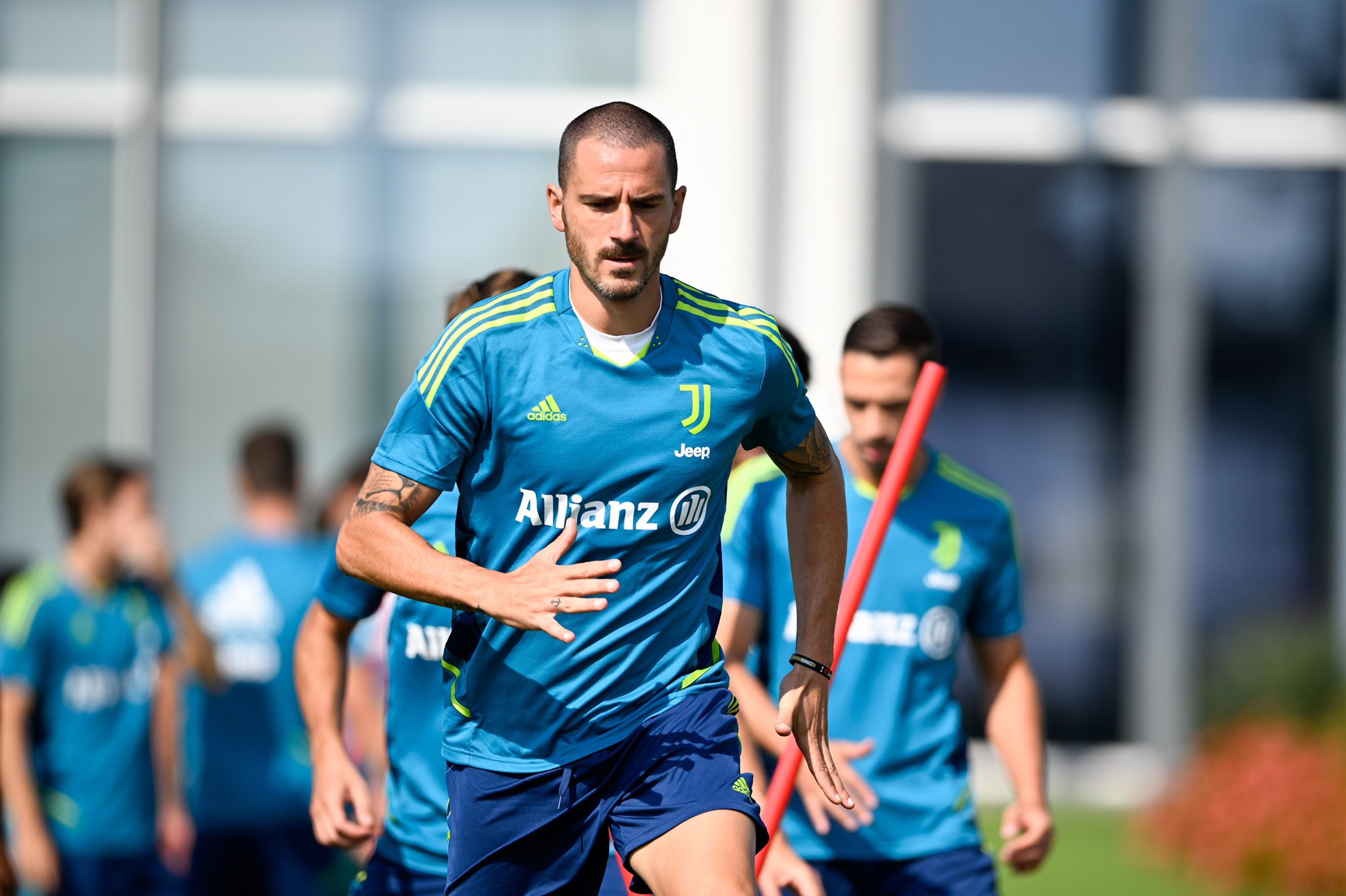 Leonardo Bonucci Tak Gentar Hadapi Trio Maut PSG