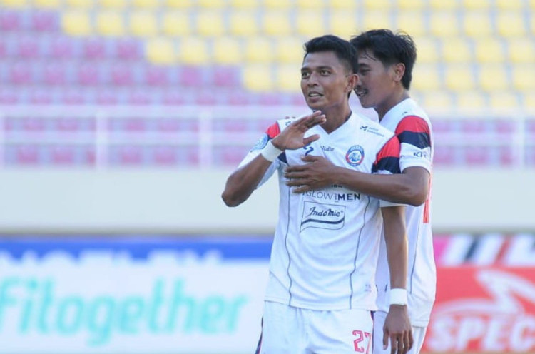 Menang 4 Kali Beruntun, Arema FC Intip Kans Juara Paruh Musim Liga 1