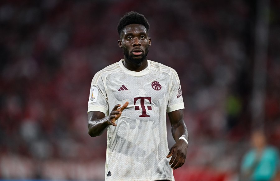 Cari Bek Kiri Baru, Real Madrid Incar Bintang Bayern Munchen