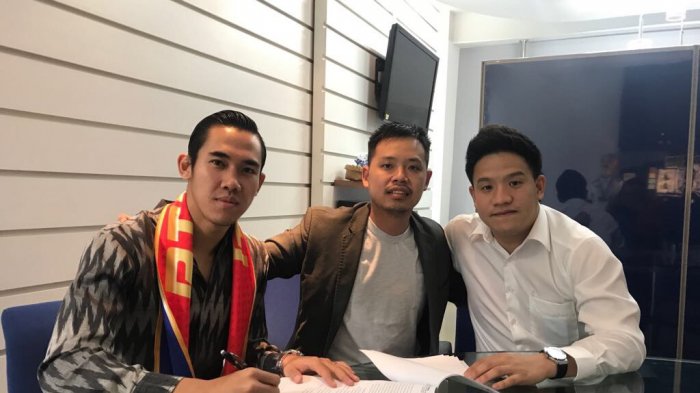 Ryuji Utomo Resmi Berseragam Klub Kasta Kedua Thailand