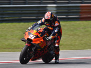 Valentino Rossi dan Andrea Dovizioso Komentari Kesulitan Johann Zarco di KTM 