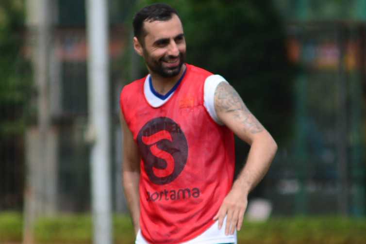 Artur Gevorkyan Tak Lagi Mendapat Tempat di Persib
