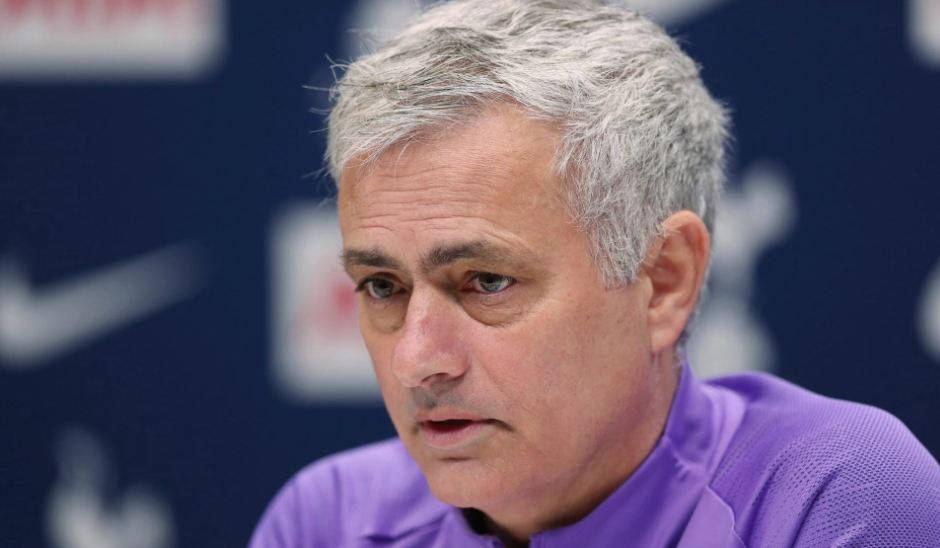 Jose Mourinho Ancam Boikot Tottenham Bermain jika Laga Terus Ditunda