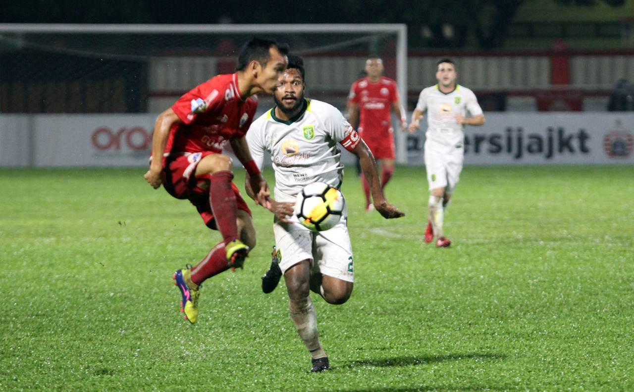 Riko Simanjuntak soal Kode VAR Saat Persija Vs Persebaya dan Kontroversi di Piala Dunia