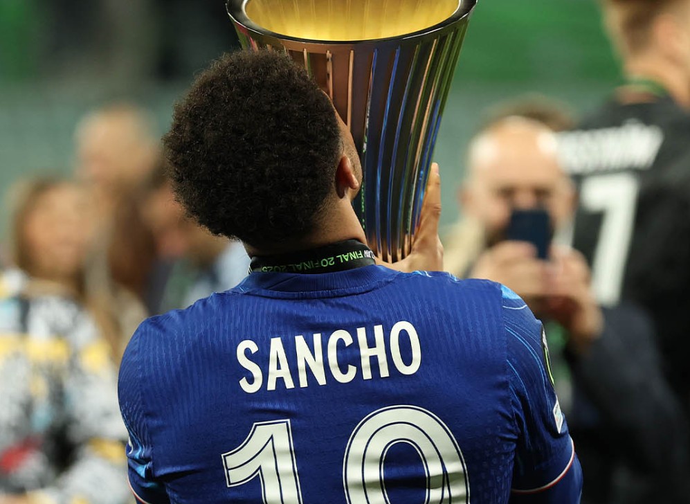 Enzo Maresca Tidak Bisa Garansi Masa Depan Jadon Sancho di Chelsea
