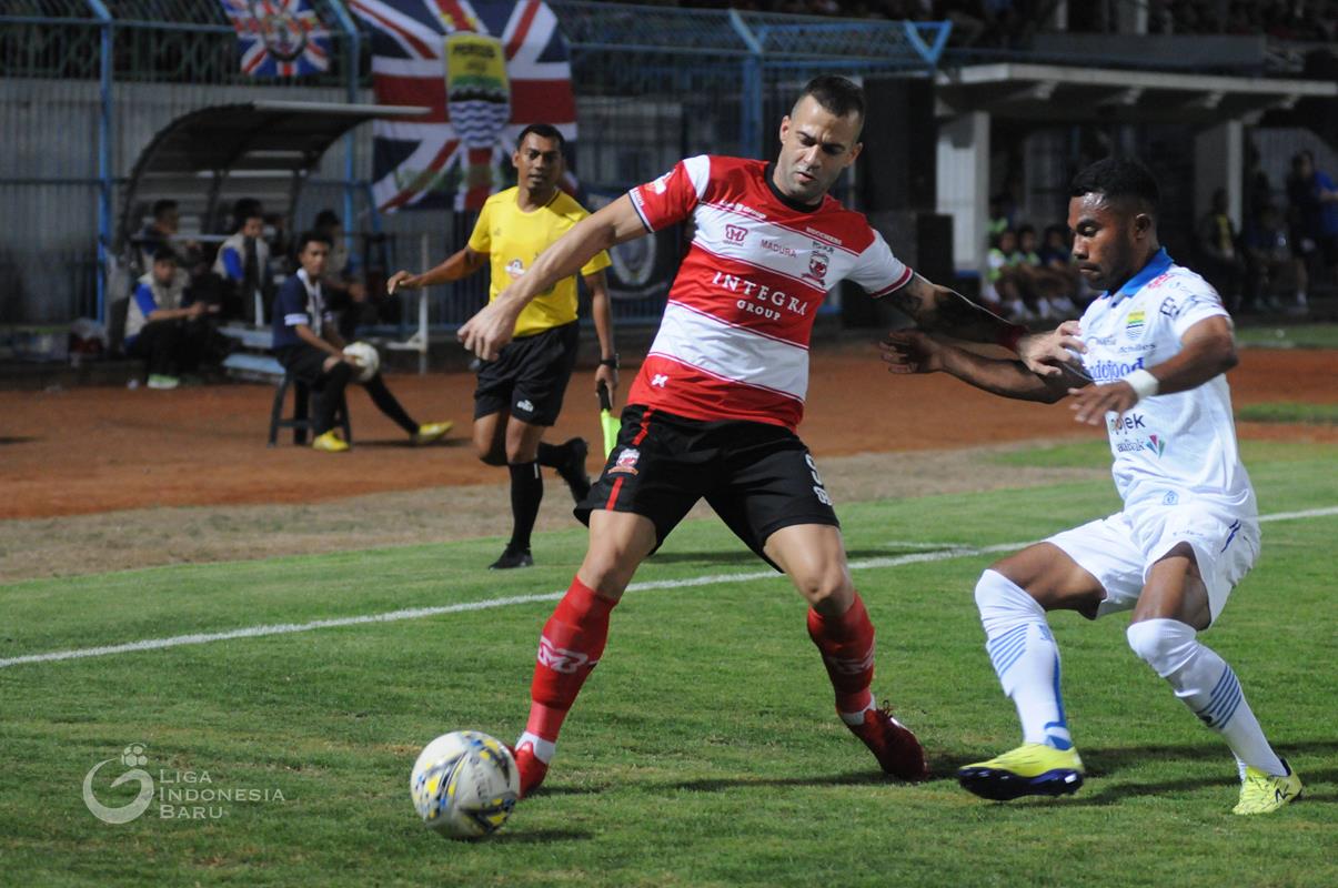 Kunci Sukses Madura United Kalahkan Persib Bandung