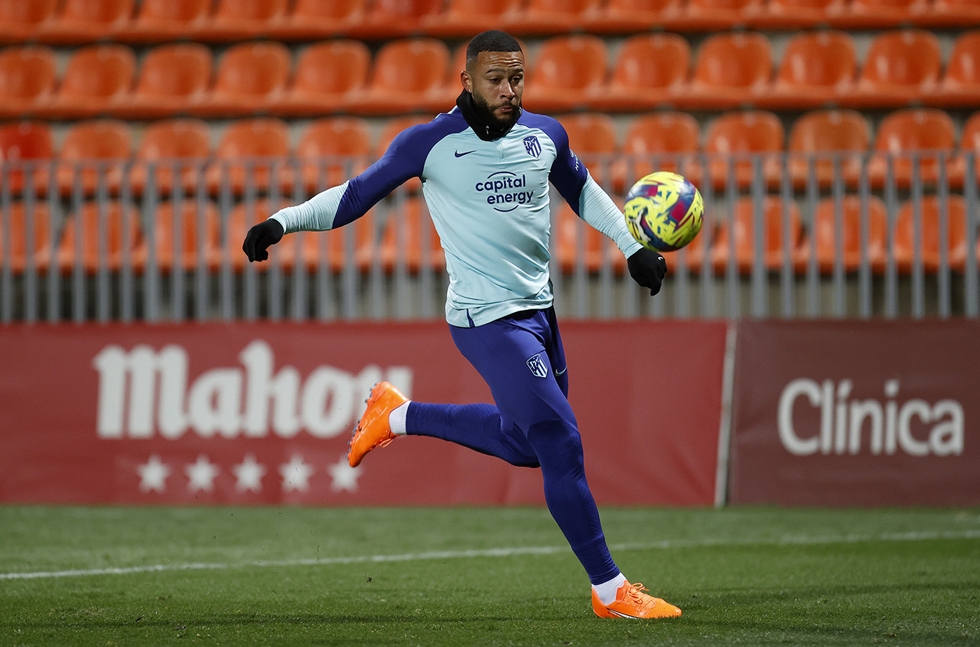 Belum Diresmikan, Memphis Depay Sudah Berlatih dengan Atletico Madrid