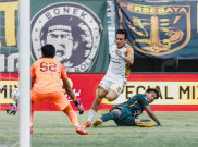 Hasil Liga 1: Bantai Persebaya, Dewa United FC ke Empat Besar