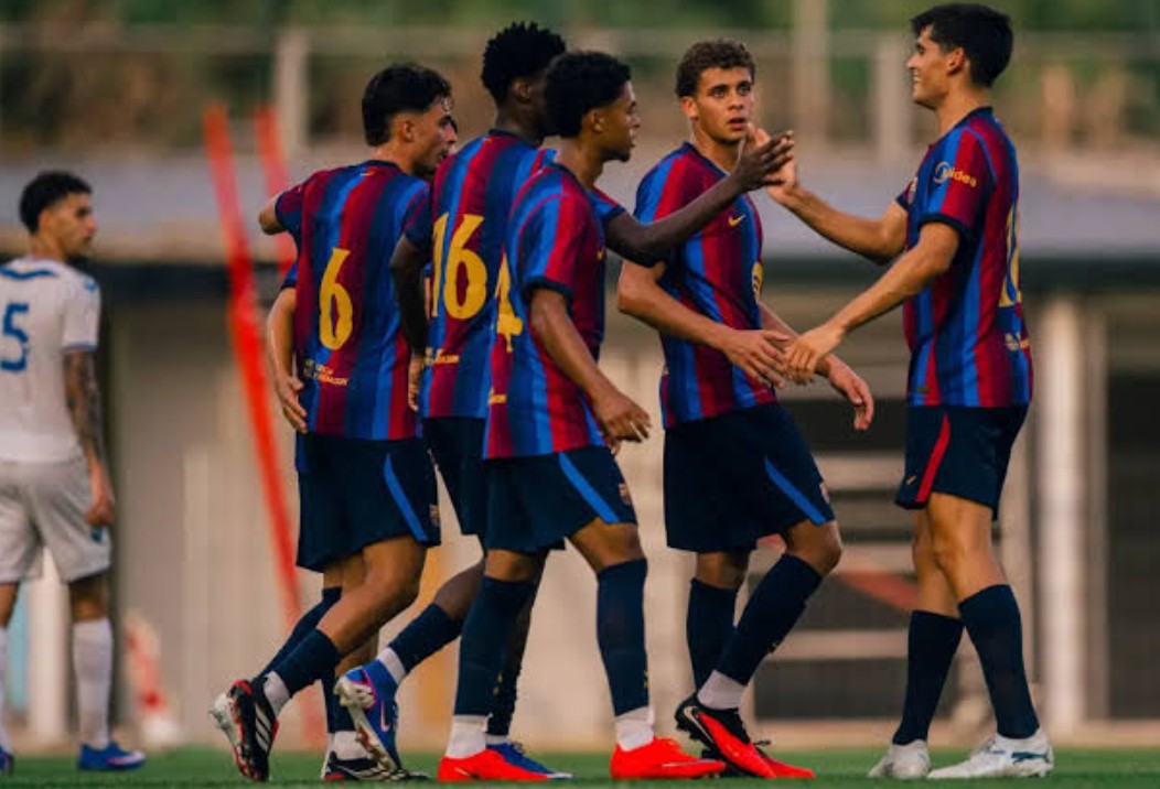 Barcelona Awali Pramusim dengan Kemenangan 4-1 atas CE Europa, Talenta La Masia Bersinar