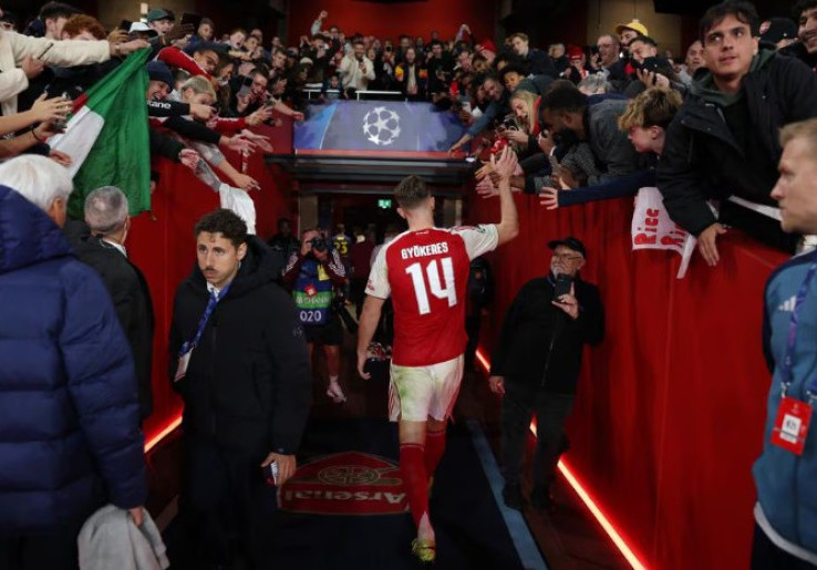 Arsenal 4-0 Atletico Madrid: Viktor Gyokeres Akhiri Puasa Gol, Mikel Arteta Semringah