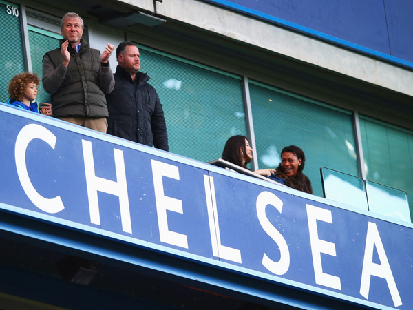 Rayakan 15 Tahun Kepemilikan Chelsea, Roman Abramovich Didesak Umumkan Maurizio Sarri