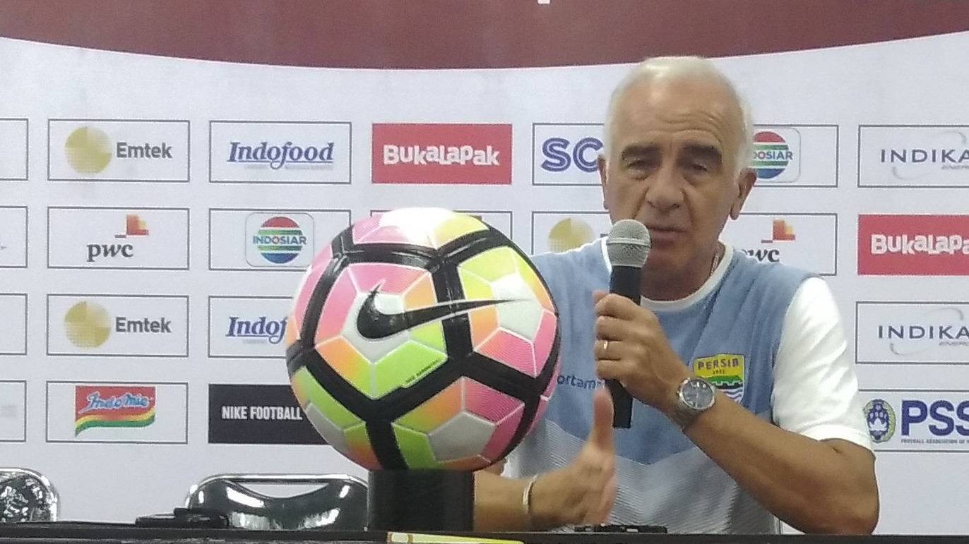 Kalah dari PSMS Medan, Begini Alasan Pelatih Persib Bandung