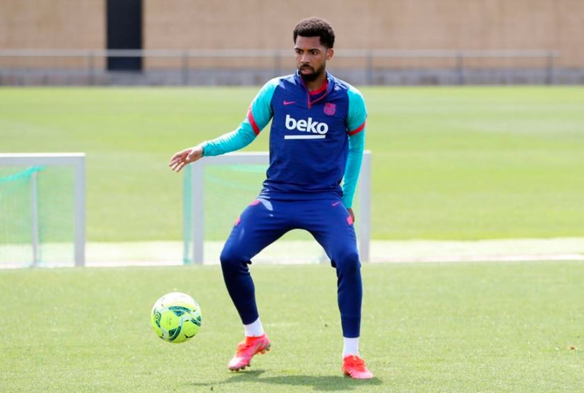 Tanpa Tedeng Aling-aling, Barcelona dengan Kejam Putus Kontrak Pemain