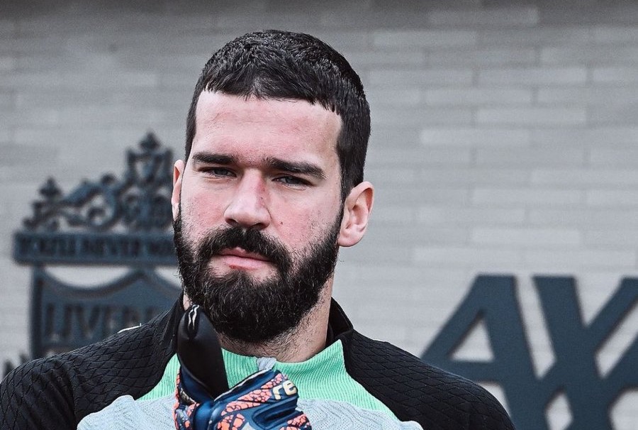 AC Milan Vs Liverpool: Alisson Semprot Format Baru Liga Champions, Anggap Tidak Pikirkan Pemain