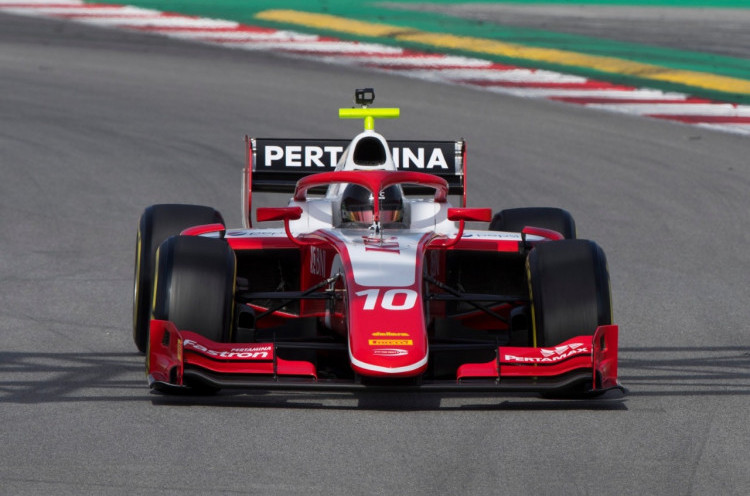 Sprint Race F2 Bahrain: Sean Gelael Finis 10 Besar, Mick Schumacher Kembali Rebut Poin
