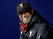 Jurgen Klopp Latih Liverpool Lewat WhatsApp