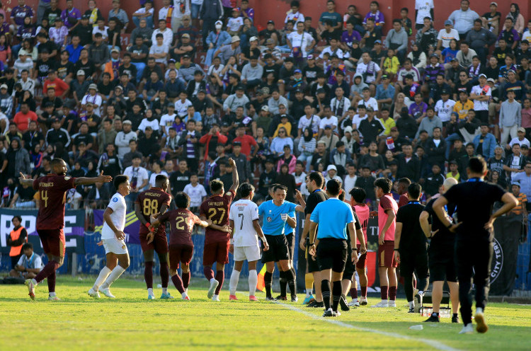 Wasit Lokal Kadang Mengacaukan Laga, Persik Dukung Kehadiran Pengadil Asing