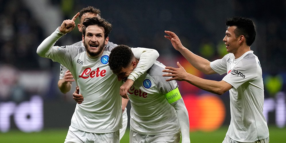 Misi Napoli Menghapus Stigma Negatif Klub Italia