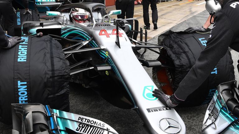 Lewis Hamilton Yakin Mercedes W09 Baru Lebih Mumpuni