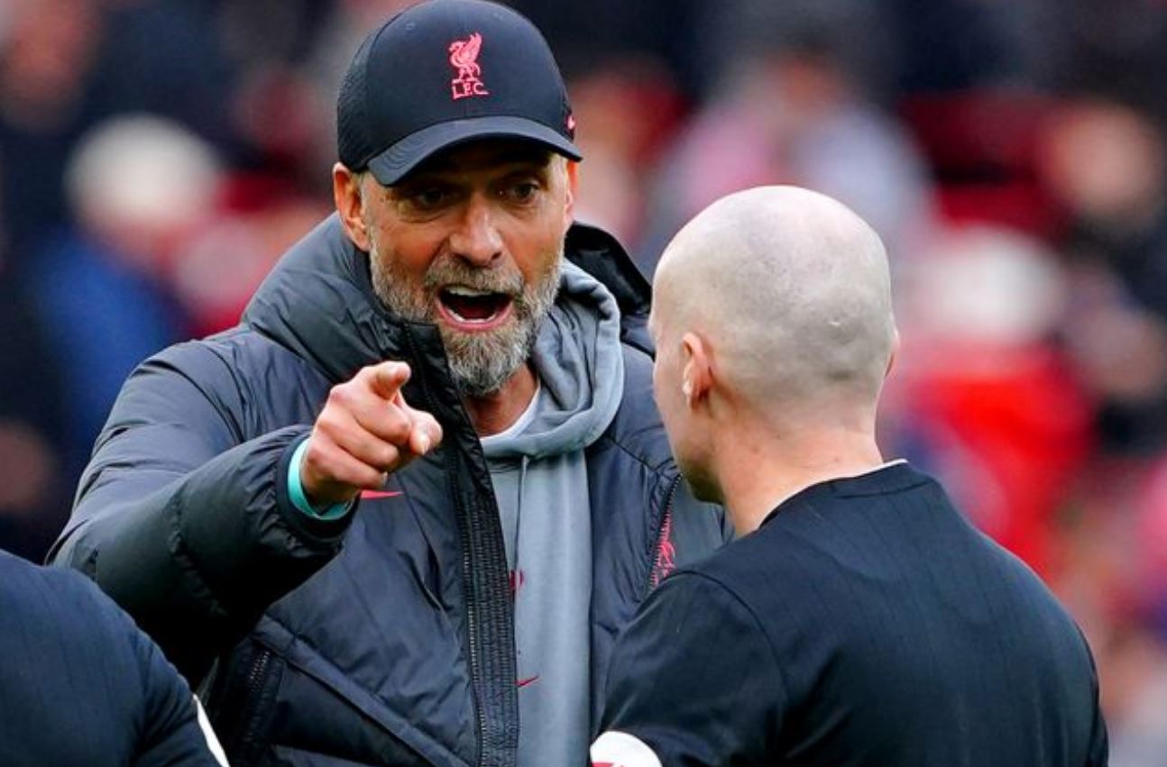 Dapat Sanksi dari FA, Jurgen Klopp Absen Dampingi Liverpool di Anfield