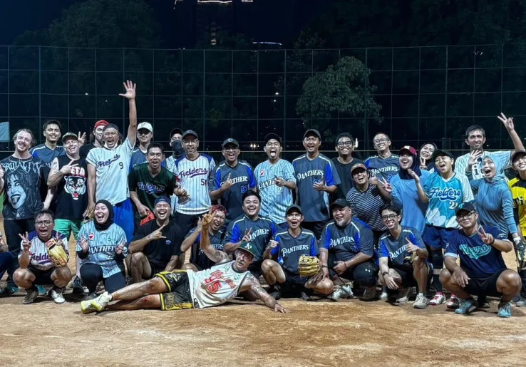 The Flaming Lips Main Baseball di Jakarta Lewat Ikut Match Slowpitch The Panthers