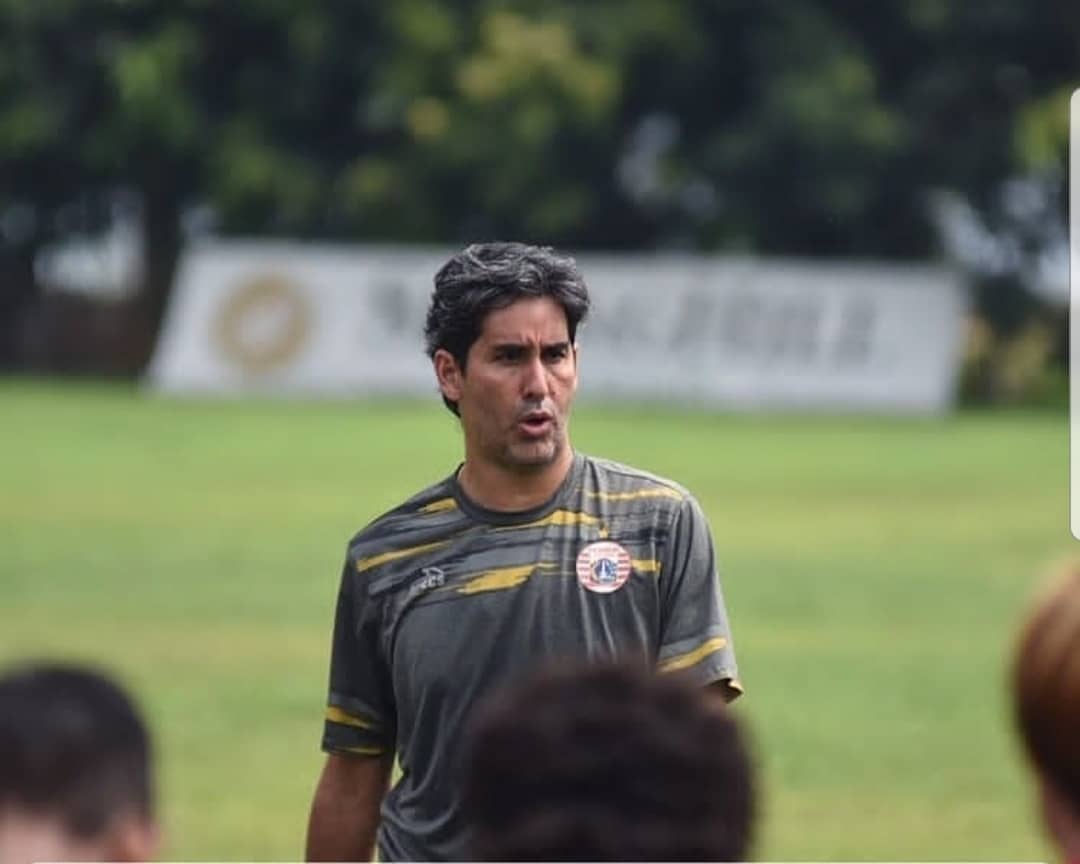 Persija Juara Liga 1, Teco Singgung Pelatih Persib