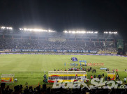 Akibat Pitch Invader, Persib Kena Denda Rp50 Juta Jelang Final Championship Series Liga 1