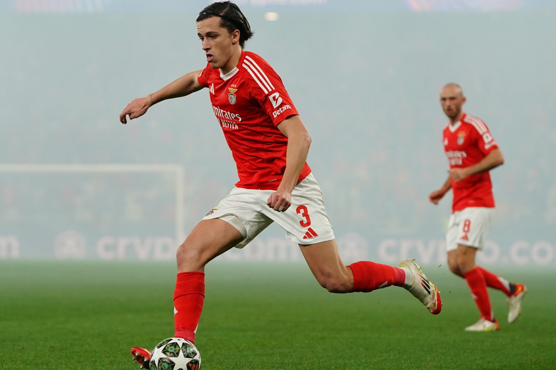 Alvaro Carreras Kian Dekat Berlabuh ke Real Madrid