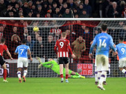 Man City Minim Persentase Cetak Gol dari Titik Putih, Pep Guardiola Khawatir