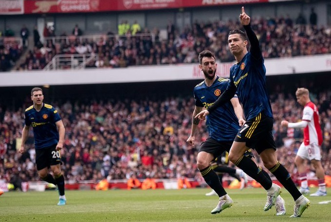 Manchester United: Kalah, Kalah, Kalah, dan Kalah