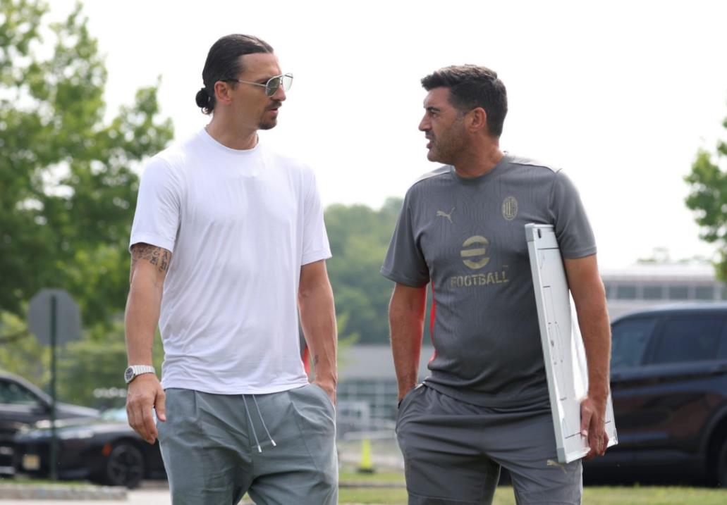 Pesan Zlatan Ibrahimovic untuk Paulo Fonseca dan Fans AC Milan