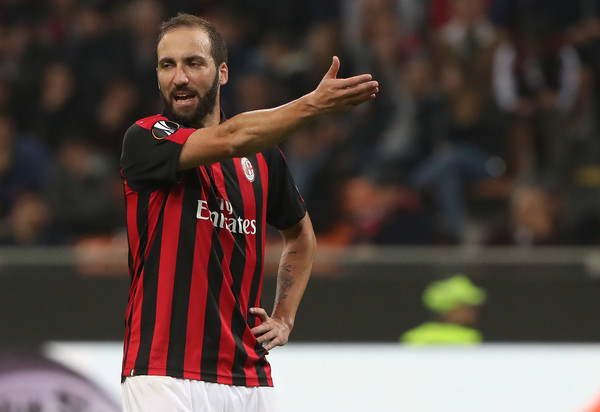 AC Milan Emoh Bicarakan Lagi Gonzalo Higuain