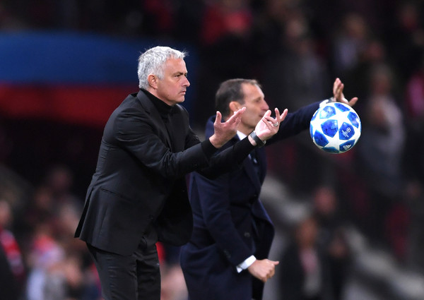 Manchester United Menang, Jose Mourinho Provokasi Fans Juventus