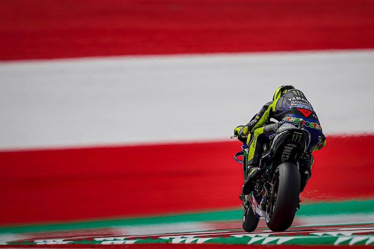 Sempat Berselisih Paham, Johann Zarco Tetap Anggap Valentino Rossi Orang Baik