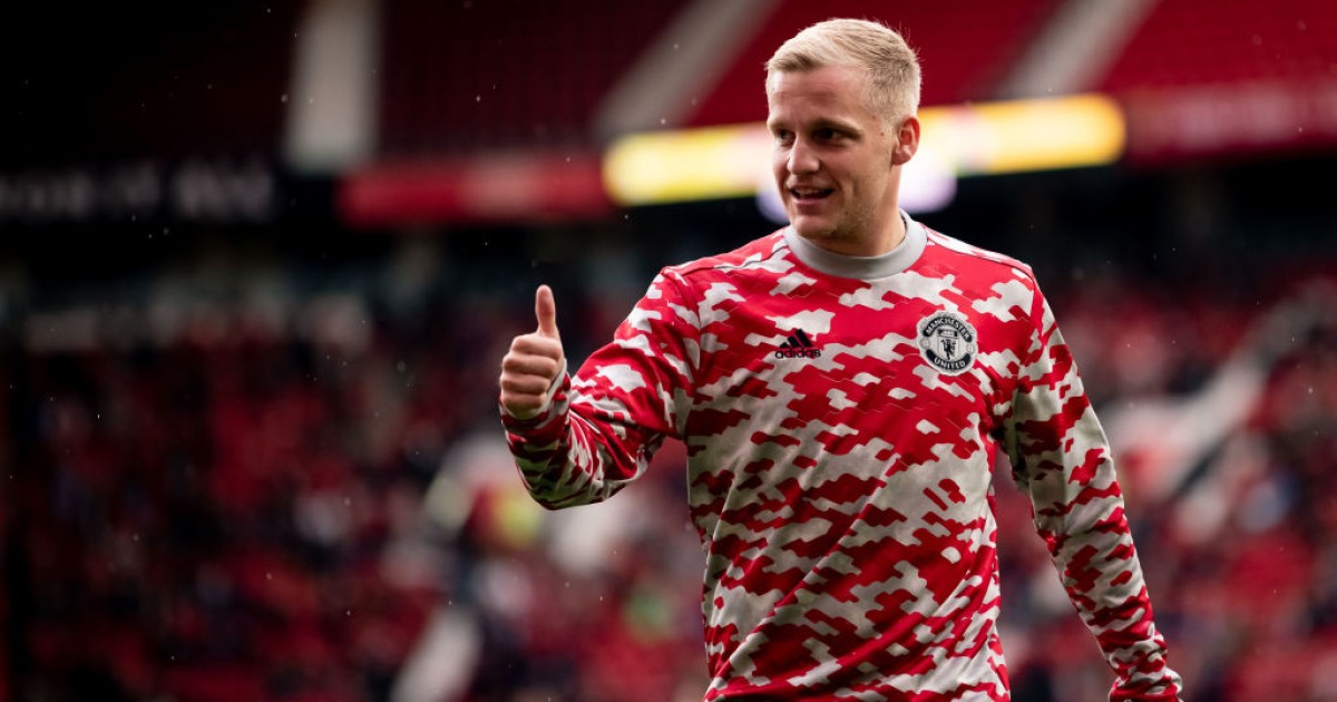 Van de Beek Mencari Pintu Keluar Manchester United