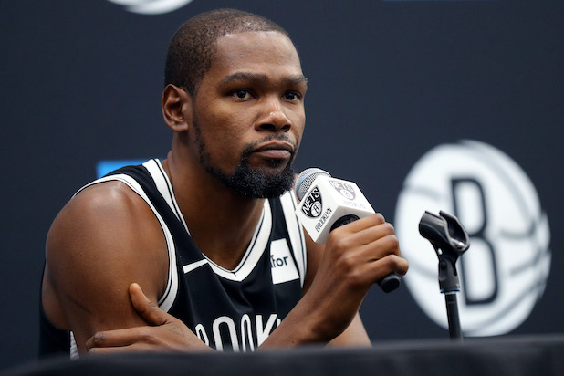 Kevin Durant Positif Terinfeksi Virus Corona
