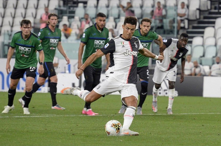 Penalti ke Gawang Atalanta Jadi Pembuktian Mental Juara Cristiano Ronaldo