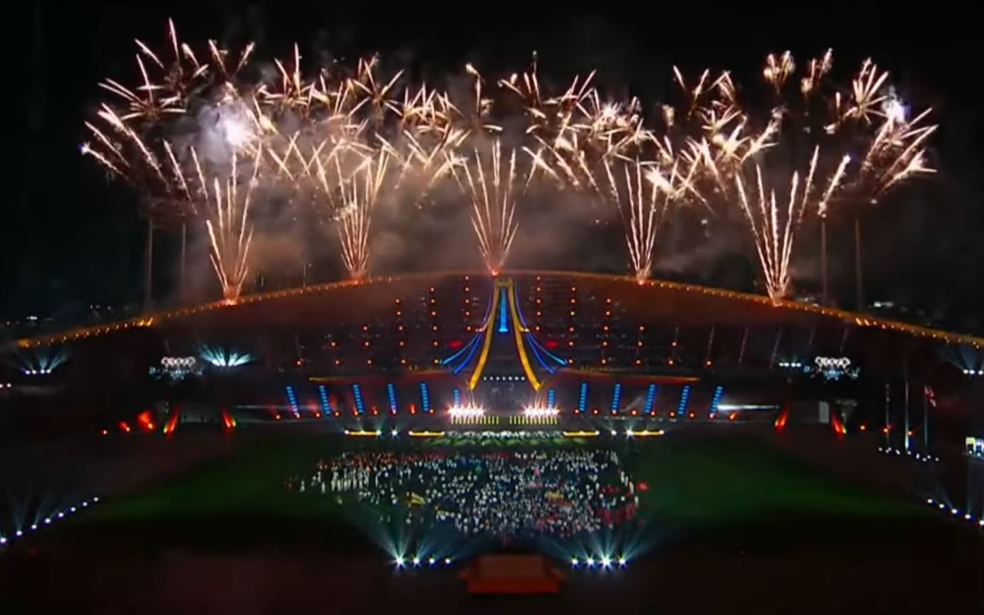 Penutupan SEA Games 2025 Thailand, Kierana Alexandra Laut Kibarkan Bendera Indonesia