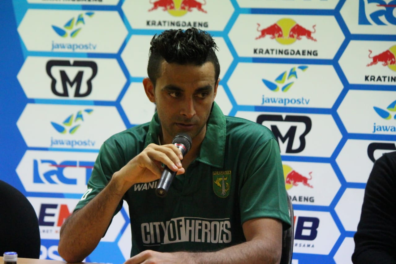 Proses Naturalisasi Dutra Segera Rampung, Persebaya Belum Pikirkan Pemain Asing Baru