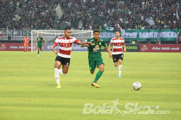 Ditahan Madura United, Persebaya Akui Masih Lemah dalam Antisipasi Bola Mati