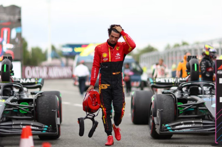 Rentetan Hasil Buruk, Ferrari Disebut Salah Langkah