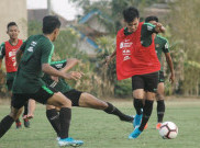 Indra Sjafri Fokus Perbaiki Pertahanan Timnas Indonesia U-23