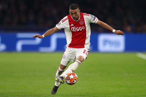 Satu Hal yang Perlu Dikhawatirkan Chelsea dari Hakim Ziyech