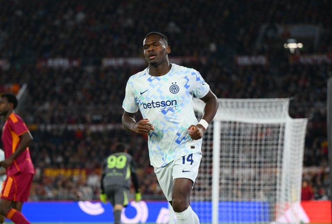 Hasil Pertandingan: Inter Milan ke Puncak Klasemen Usai Bungkam AS Roma, Arsenal Jaga Tren Positif