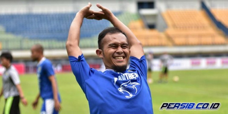Miljan Radovic Buat Airlangga Berkeinginan Tetap di Persib