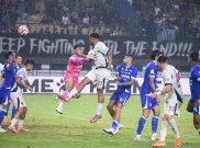 Gol Persita Dianulir Wasit, Carlos Pena Kecewa Gagal Bawa Poin dari Markas Persib