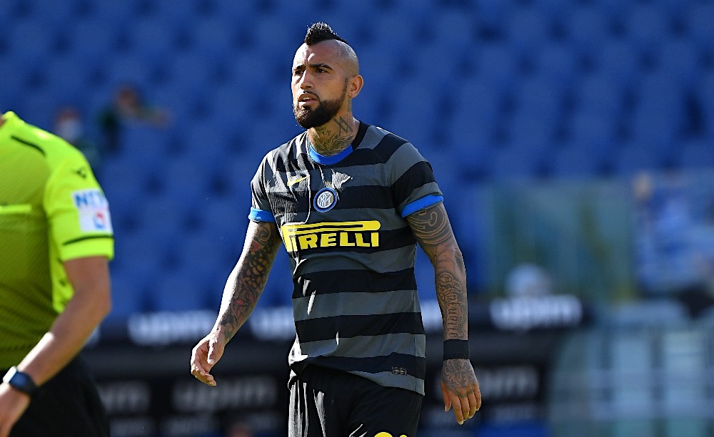 Menyeberang ke Inter Milan, Arturo Vidal Disindir Patrice Evra