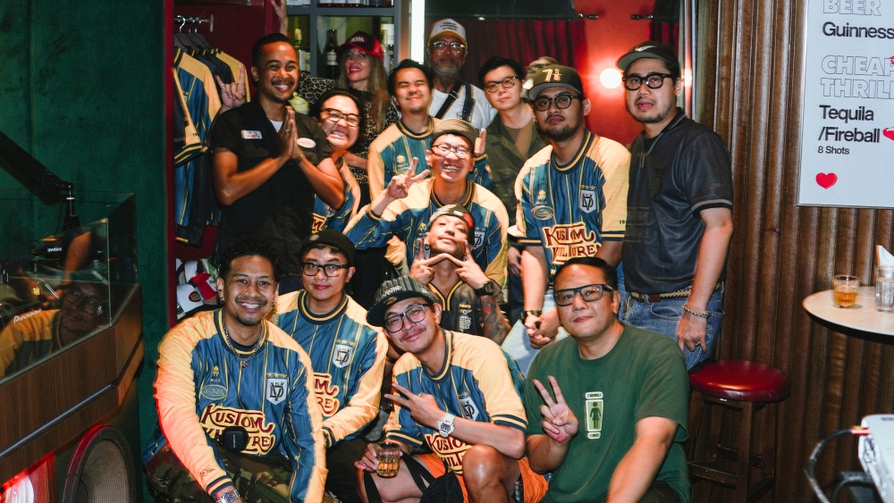 Tampil Stylish dengan Jersey Blokecore Jenama Lokal Mills