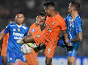 Hasil Liga 1: Gol Bunuh Diri Selamatkan Persib dari Kekalahan di Kandang Borneo FC